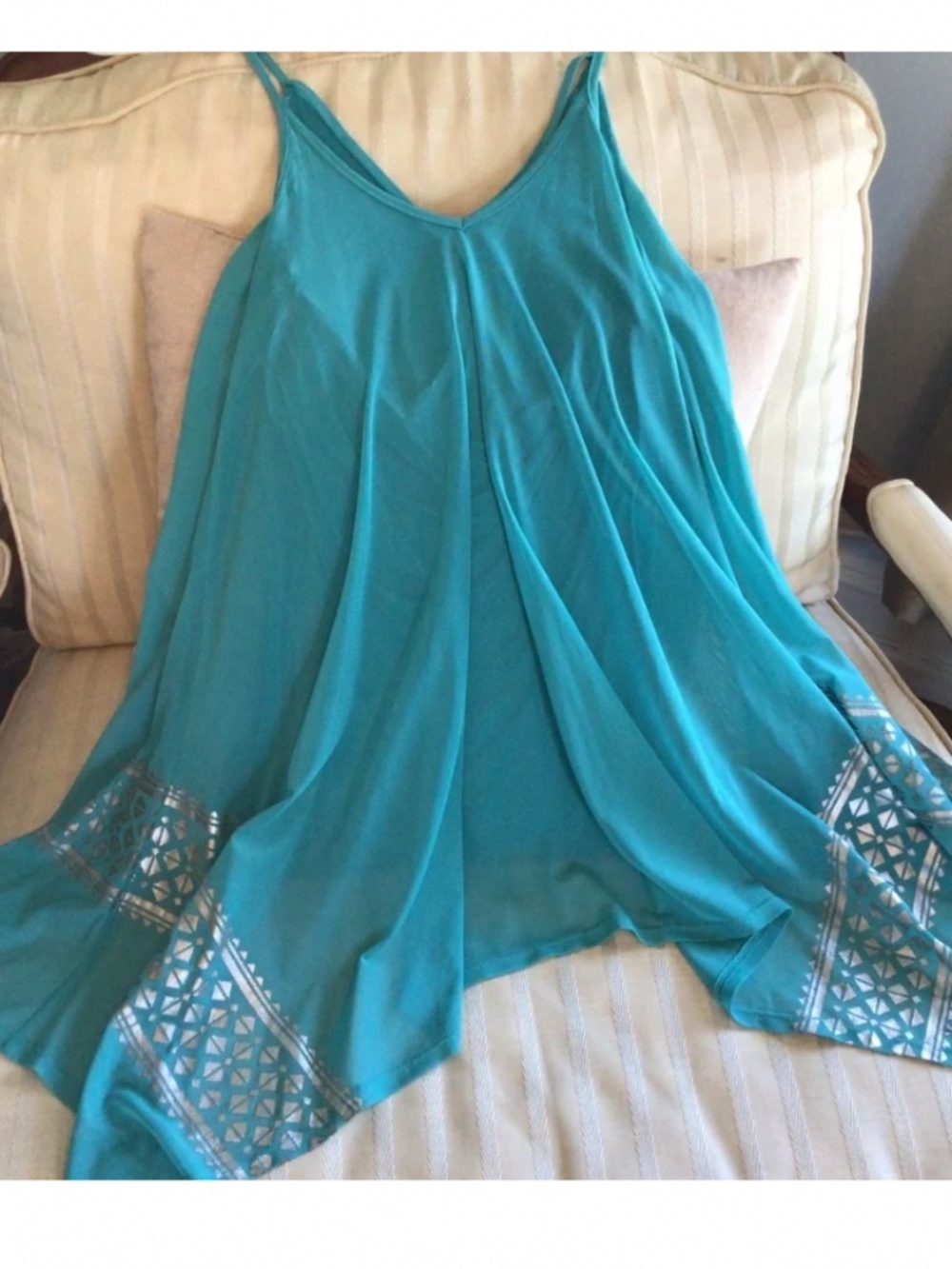 bebe Hankerchief Hem Racerback Mesh Tunic in Peacock Blue Combo sz  xs EUC $158R
